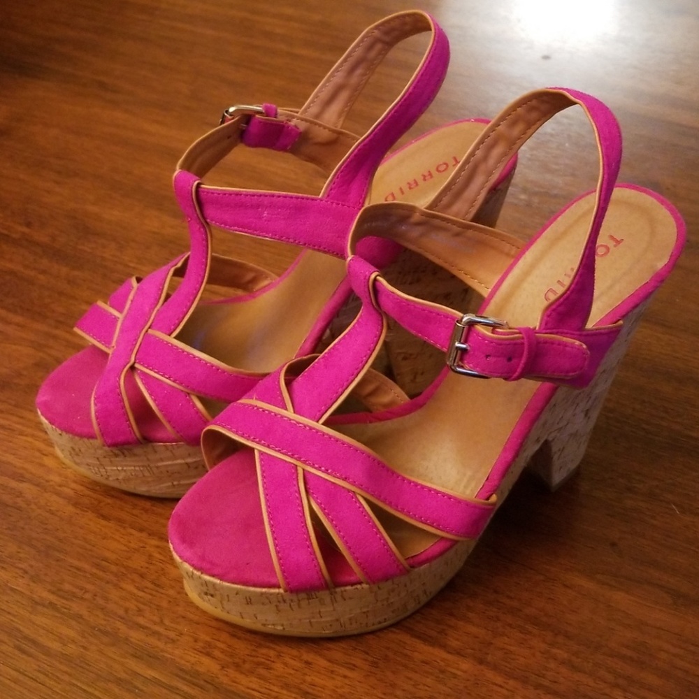 Torrid Bright Pink Fuchsia open toe